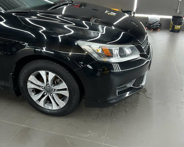 Черный Хонда Аккорд, объемом двигателя 2.4 л и пробегом 240 тыс. км за 11500 $, фото 2 на Automoto.ua