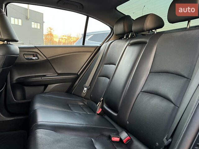 Черный Хонда Аккорд, объемом двигателя 1.99 л и пробегом 176 тыс. км за 13300 $, фото 20 на Automoto.ua