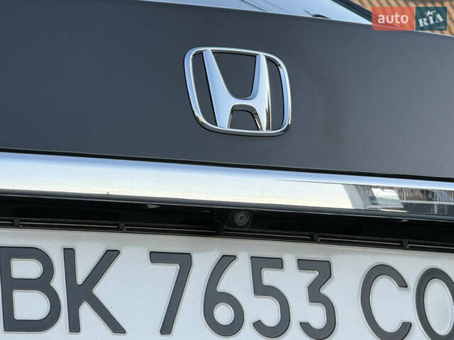 Черный Хонда Аккорд, объемом двигателя 2.4 л и пробегом 181 тыс. км за 13500 $, фото 25 на Automoto.ua