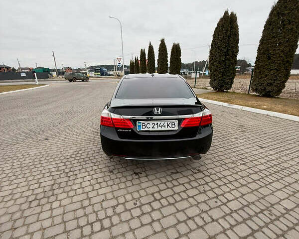 Хонда Аккорд 2015 в Львове на Automoto.ua Черный Хонда Аккорд, объемом двигателя 2.35 л и пробегом 130 тыс. км за 12750 $, фото 5 на Automoto.ua