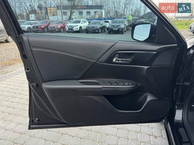 Чорний Хонда Аккорд, об'ємом двигуна 2.4 л та пробігом 118 тис. км за 12900 $, фото 16 на Automoto.ua