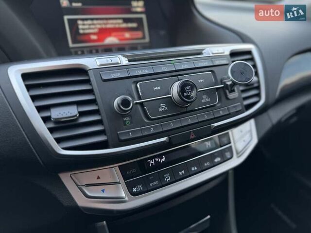 Чорний Хонда Аккорд, об'ємом двигуна 2.35 л та пробігом 137 тис. км за 10999 $, фото 17 на Automoto.ua