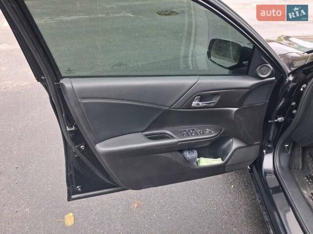 Хонда Аккорд 2015 в Жмеренке на Automoto.ua Черный Хонда Аккорд, объемом двигателя 2.36 л и пробегом 220 тыс. км за 10299 $, фото 20 на Automoto.ua