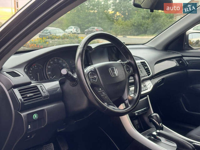 Чорний Хонда Аккорд, об'ємом двигуна 2.4 л та пробігом 149 тис. км за 11450 $, фото 27 на Automoto.ua