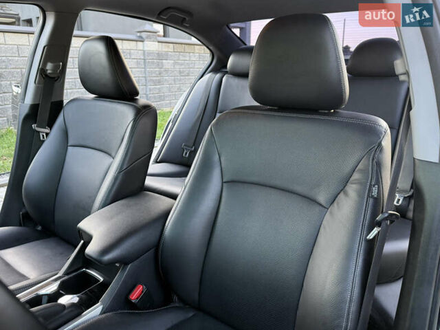 Черный Хонда Аккорд, объемом двигателя 2.4 л и пробегом 181 тыс. км за 13500 $, фото 39 на Automoto.ua