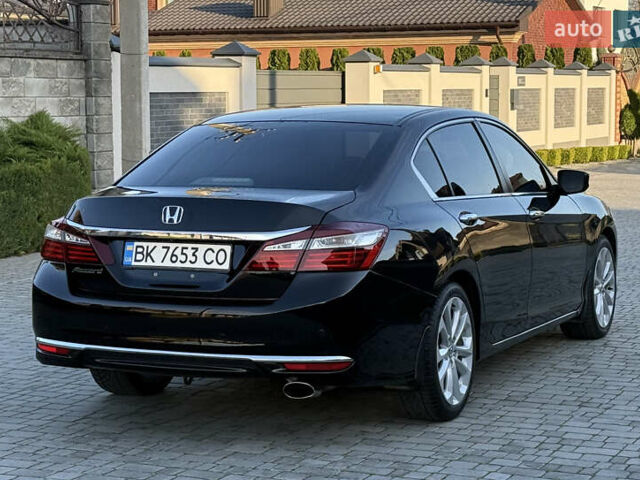 Черный Хонда Аккорд, объемом двигателя 2.4 л и пробегом 181 тыс. км за 13500 $, фото 19 на Automoto.ua