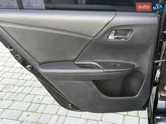 Черный Хонда Аккорд, объемом двигателя 2.4 л и пробегом 181 тыс. км за 13500 $, фото 47 на Automoto.ua