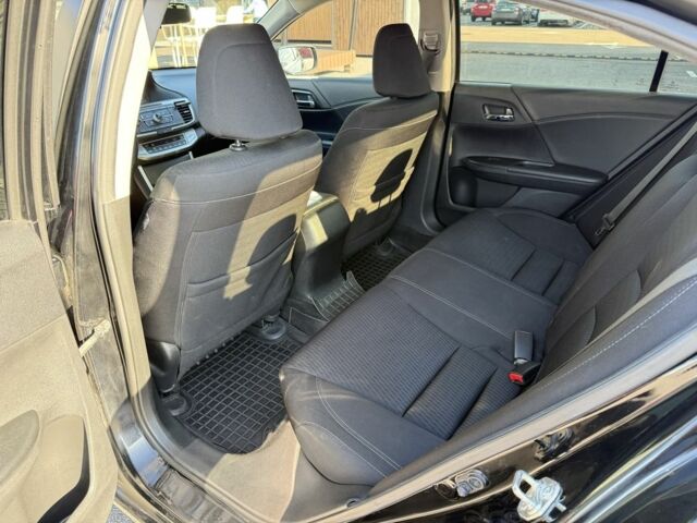 Черный Хонда Аккорд, объемом двигателя 2.4 л и пробегом 200 тыс. км за 12350 $, фото 19 на Automoto.ua