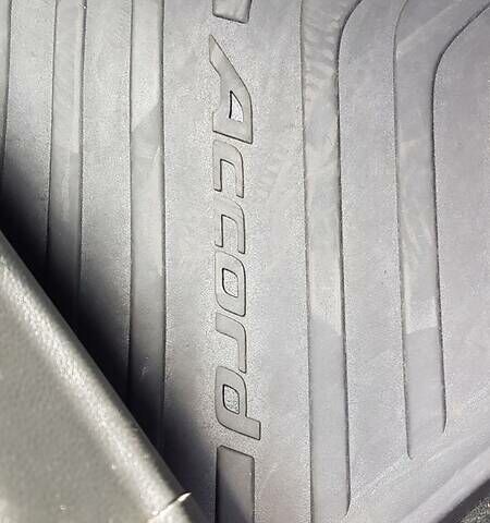 Чорний Хонда Аккорд, об'ємом двигуна 3.5 л та пробігом 131 тис. км за 17500 $, фото 14 на Automoto.ua