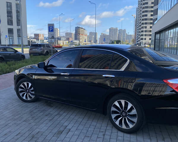 Черный Хонда Аккорд, объемом двигателя 2.4 л и пробегом 190 тыс. км за 11200 $, фото 7 на Automoto.ua