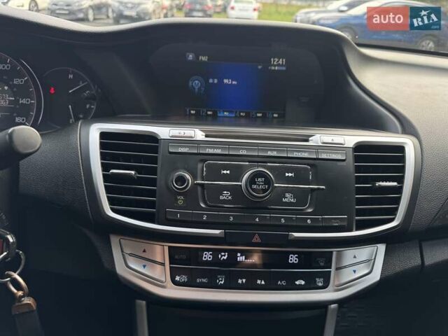 Чорний Хонда Аккорд, об'ємом двигуна 2.4 л та пробігом 118 тис. км за 12900 $, фото 31 на Automoto.ua