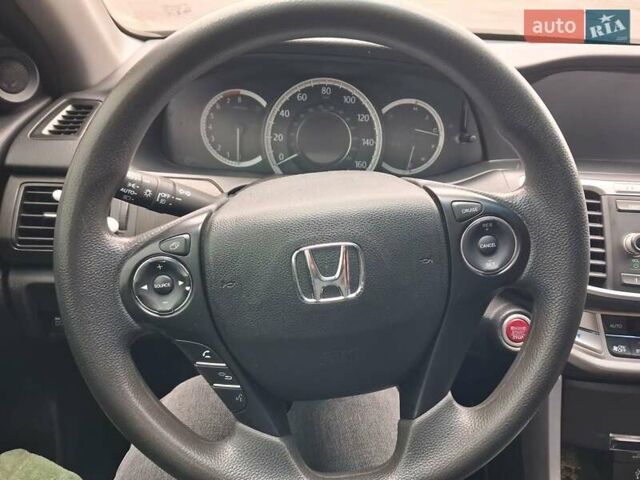 Хонда Аккорд 2015 в Жмеренке на Automoto.ua Черный Хонда Аккорд, объемом двигателя 2.36 л и пробегом 220 тыс. км за 10299 $, фото 22 на Automoto.ua