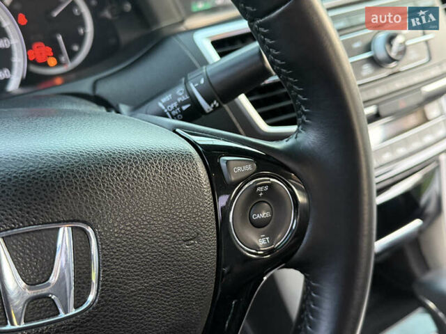 Черный Хонда Аккорд, объемом двигателя 2.4 л и пробегом 181 тыс. км за 13500 $, фото 31 на Automoto.ua