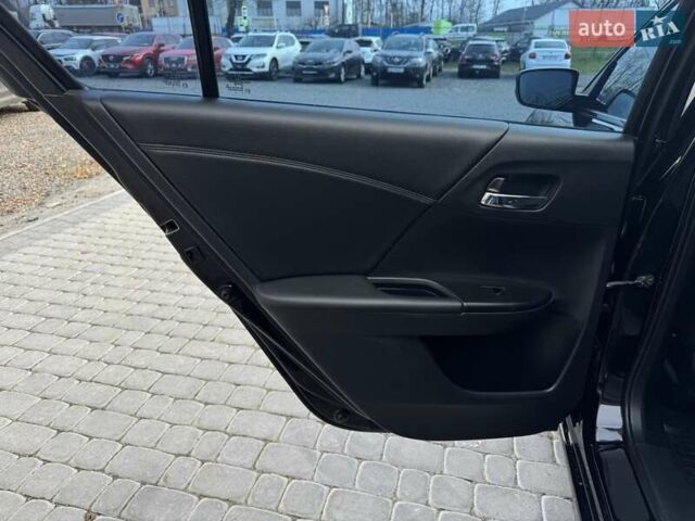 Чорний Хонда Аккорд, об'ємом двигуна 2.4 л та пробігом 118 тис. км за 12900 $, фото 19 на Automoto.ua