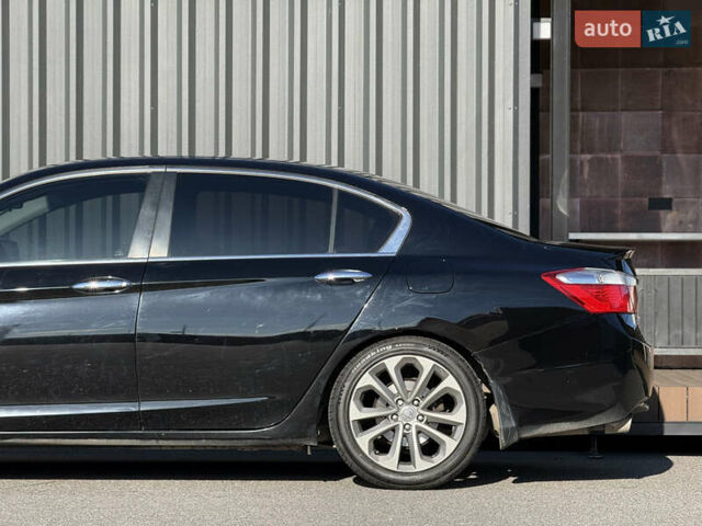 Черный Хонда Аккорд, объемом двигателя 2.36 л и пробегом 200 тыс. км за 12350 $, фото 13 на Automoto.ua