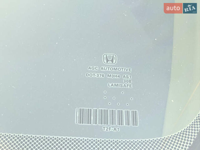Черный Хонда Аккорд, объемом двигателя 2.4 л и пробегом 181 тыс. км за 13500 $, фото 9 на Automoto.ua