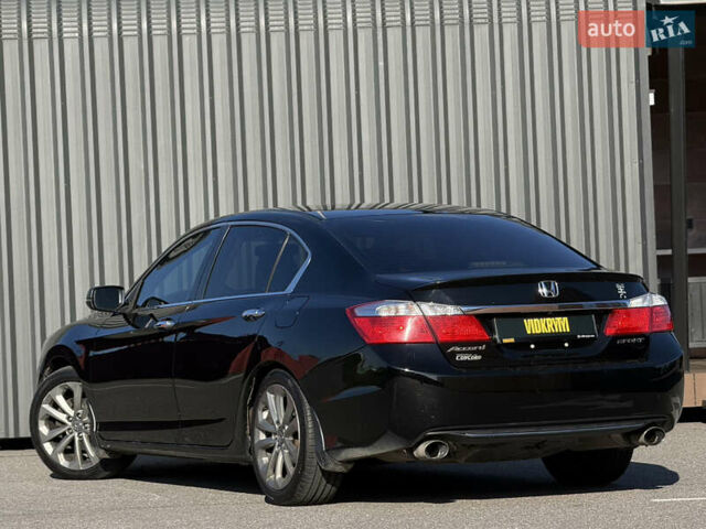 Черный Хонда Аккорд, объемом двигателя 2.36 л и пробегом 200 тыс. км за 12350 $, фото 15 на Automoto.ua