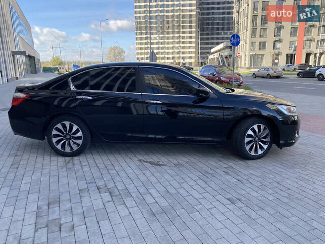 Черный Хонда Аккорд, объемом двигателя 2.4 л и пробегом 190 тыс. км за 11200 $, фото 3 на Automoto.ua