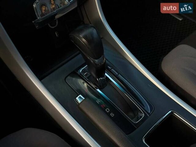 Чорний Хонда Аккорд, об'ємом двигуна 2.4 л та пробігом 164 тис. км за 11000 $, фото 52 на Automoto.ua