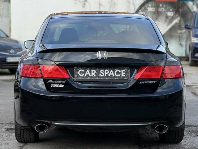 Чорний Хонда Аккорд, об'ємом двигуна 2.35 л та пробігом 137 тис. км за 10999 $, фото 7 на Automoto.ua