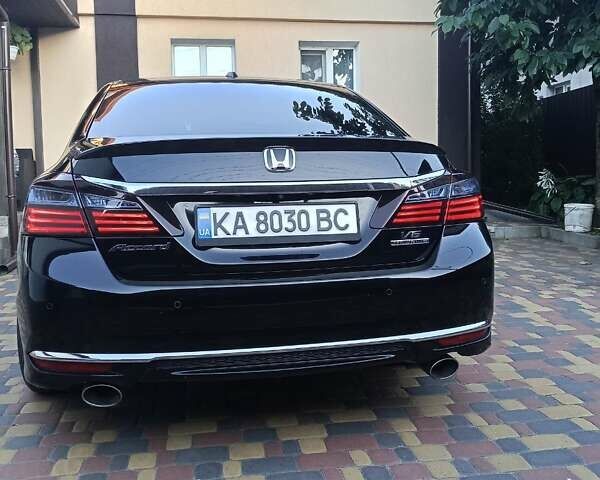 Чорний Хонда Аккорд, об'ємом двигуна 3.5 л та пробігом 140 тис. км за 18300 $, фото 6 на Automoto.ua