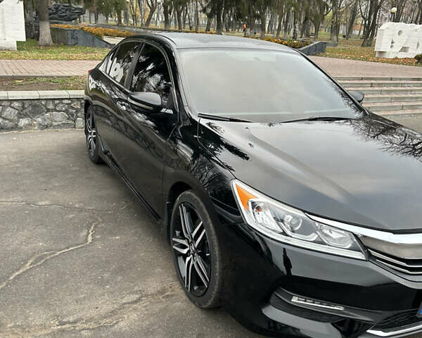 Чорний Хонда Аккорд, об'ємом двигуна 2.4 л та пробігом 131 тис. км за 15200 $, фото 3 на Automoto.ua