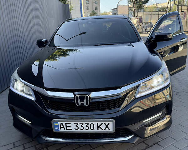 Чорний Хонда Аккорд, об'ємом двигуна 2.35 л та пробігом 119 тис. км за 13000 $, фото 3 на Automoto.ua