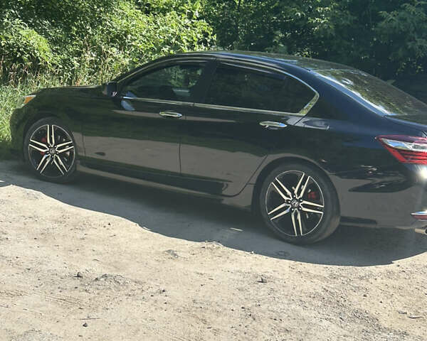 Чорний Хонда Аккорд, об'ємом двигуна 2.36 л та пробігом 149 тис. км за 15000 $, фото 4 на Automoto.ua