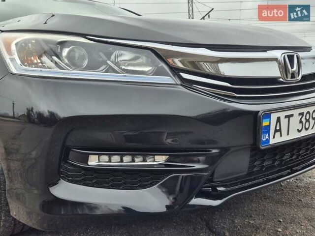 Черный Хонда Аккорд, объемом двигателя 1.99 л и пробегом 156 тыс. км за 14900 $, фото 16 на Automoto.ua