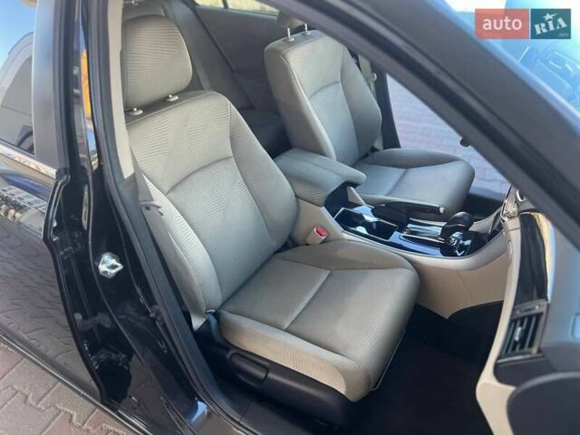 Чорний Хонда Аккорд, об'ємом двигуна 2.36 л та пробігом 104 тис. км за 11800 $, фото 20 на Automoto.ua