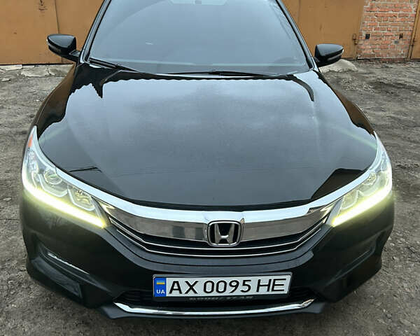 Черный Хонда Аккорд, объемом двигателя 2.36 л и пробегом 131 тыс. км за 16100 $, фото 7 на Automoto.ua