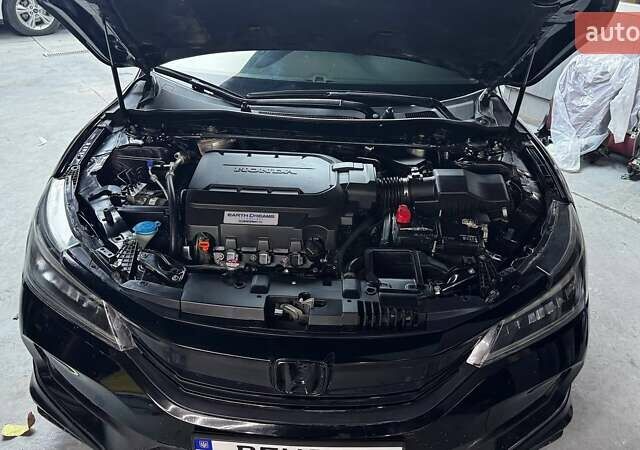 Чорний Хонда Аккорд, об'ємом двигуна 3.5 л та пробігом 127 тис. км за 19500 $, фото 44 на Automoto.ua