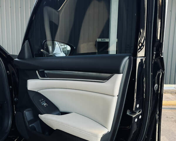 Чорний Хонда Аккорд, об'ємом двигуна 1.5 л та пробігом 159 тис. км за 14000 $, фото 17 на Automoto.ua