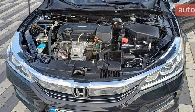 Черный Хонда Аккорд, объемом двигателя 2.36 л и пробегом 130 тыс. км за 16300 $, фото 13 на Automoto.ua