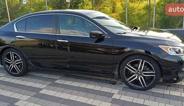 Черный Хонда Аккорд, объемом двигателя 2.36 л и пробегом 130 тыс. км за 16300 $, фото 4 на Automoto.ua