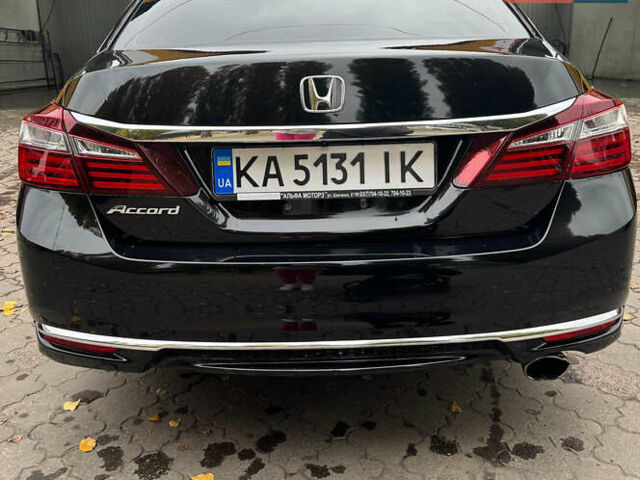 Черный Хонда Аккорд, объемом двигателя 2.4 л и пробегом 190 тыс. км за 15000 $, фото 3 на Automoto.ua