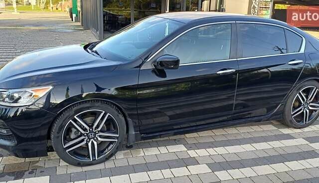 Черный Хонда Аккорд, объемом двигателя 2.36 л и пробегом 130 тыс. км за 16300 $, фото 1 на Automoto.ua