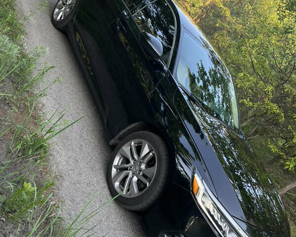 Чорний Хонда Аккорд, об'ємом двигуна 1.5 л та пробігом 159 тис. км за 14000 $, фото 4 на Automoto.ua