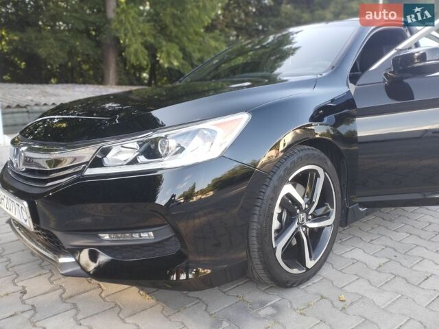 Чорний Хонда Аккорд, об'ємом двигуна 2.35 л та пробігом 170 тис. км за 14700 $, фото 8 на Automoto.ua