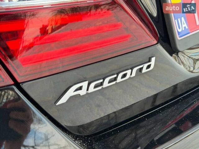 Чорний Хонда Аккорд, об'ємом двигуна 2.4 л та пробігом 98 тис. км за 13251 $, фото 21 на Automoto.ua