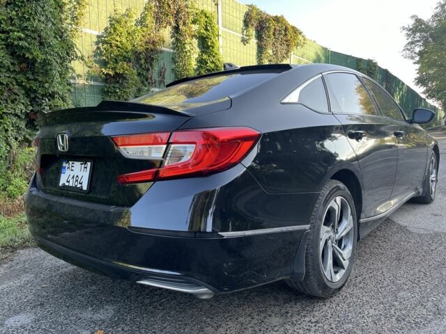 Черный Хонда Аккорд, объемом двигателя 1.5 л и пробегом 120 тыс. км за 19000 $, фото 2 на Automoto.ua