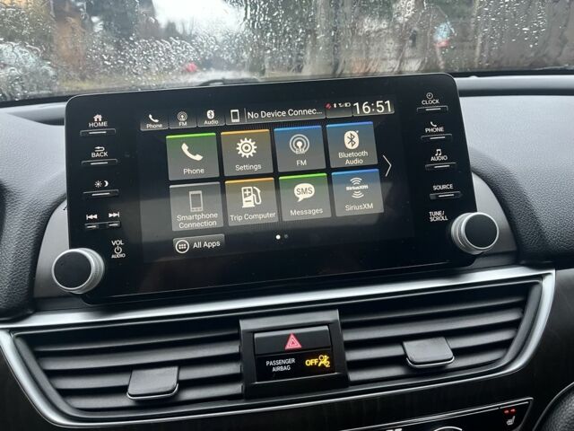 Черный Хонда Аккорд, объемом двигателя 1.5 л и пробегом 120 тыс. км за 19000 $, фото 7 на Automoto.ua