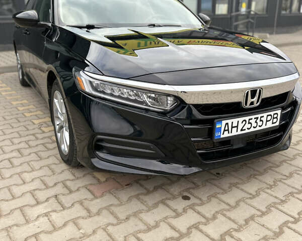 Черный Хонда Аккорд, объемом двигателя 1.5 л и пробегом 125 тыс. км за 17090 $, фото 4 на Automoto.ua
