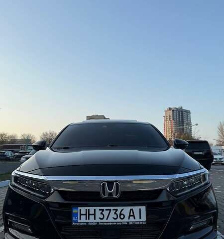 Черный Хонда Аккорд, объемом двигателя 1.5 л и пробегом 78 тыс. км за 21000 $, фото 5 на Automoto.ua