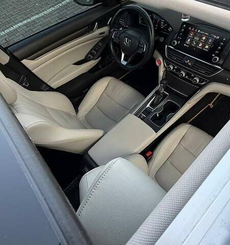 Черный Хонда Аккорд, объемом двигателя 1.5 л и пробегом 78 тыс. км за 21000 $, фото 30 на Automoto.ua