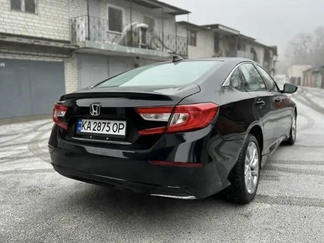 Черный Хонда Аккорд, объемом двигателя 1.5 л и пробегом 87 тыс. км за 13500 $, фото 3 на Automoto.ua