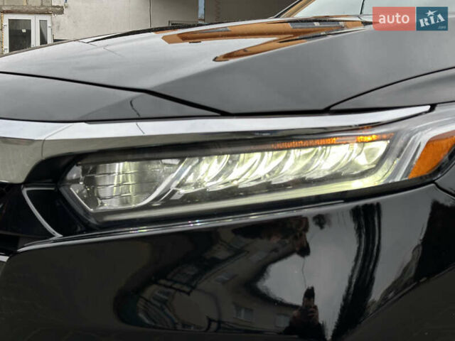 Черный Хонда Аккорд, объемом двигателя 1.5 л и пробегом 79 тыс. км за 15900 $, фото 14 на Automoto.ua