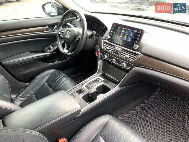 Черный Хонда Аккорд, объемом двигателя 2 л и пробегом 145 тыс. км за 19990 $, фото 29 на Automoto.ua