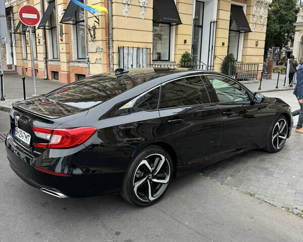 Черный Хонда Аккорд, объемом двигателя 1.5 л и пробегом 137 тыс. км за 17500 $, фото 3 на Automoto.ua