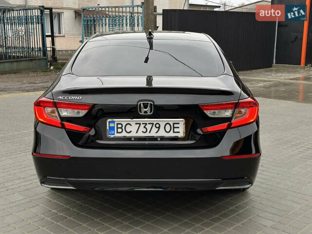 Черный Хонда Аккорд, объемом двигателя 1.5 л и пробегом 79 тыс. км за 15900 $, фото 6 на Automoto.ua